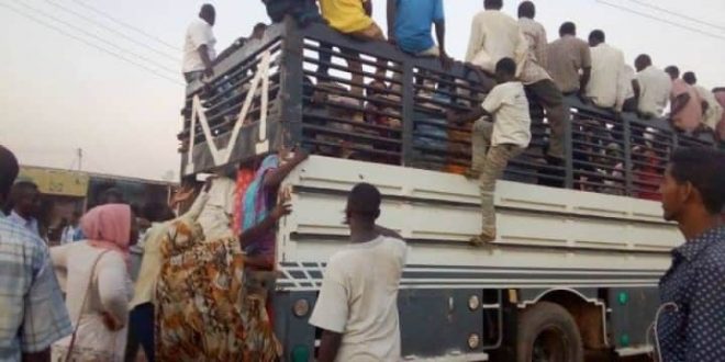 انهيار منظومة النقل البري بسبب الوقود في السودان