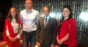 بعد وصول 39 رحلة طيران العناني يبدأ زيارة لأوكرانيا ويلتقى عمدة مدينة كييف