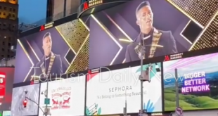 عرض أغنية الفنان محمد رمضان في ميدان تايم سكوير بنيويورك أولًا