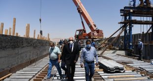 قنا تربط محور الشهيد باسم فكرى لزيادة التدفقات السياحية