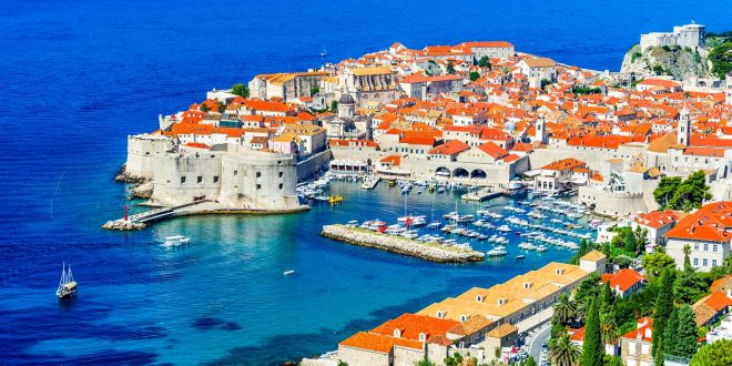 كرواتيا تبلغ دول العالم فتح حدودها للعمل والسياحة وتتجاهل الاتحاد الأوروبي