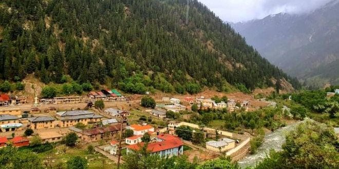 ولاية نورستان الأفغانية تجذب العديد من السياح .. والزيارة بشروط