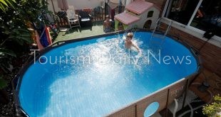 كورونا ينعش مبيعات أحواض السباحة المنزلية فى أوروبا والولايات المتحدة
