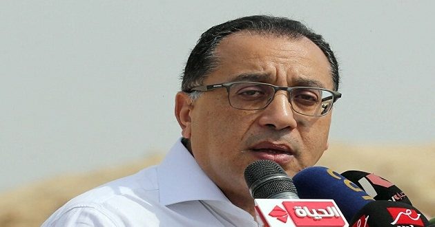 إعفاء مبانى السياحة والفنادق من الضريبة العقارية هل ينقذ القطاع من عثرته؟