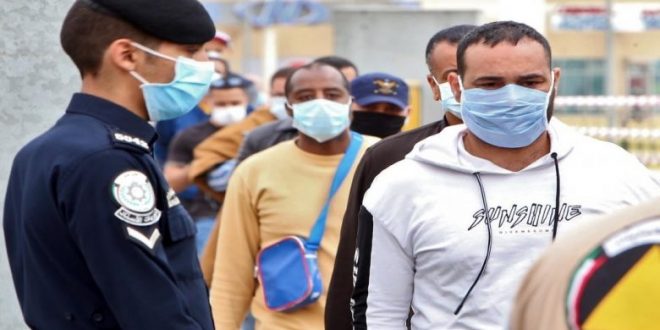 ارتباك فى وكالات السفر وحالة سخط بين الوافدين في الكويت بعد حظر الرحلات