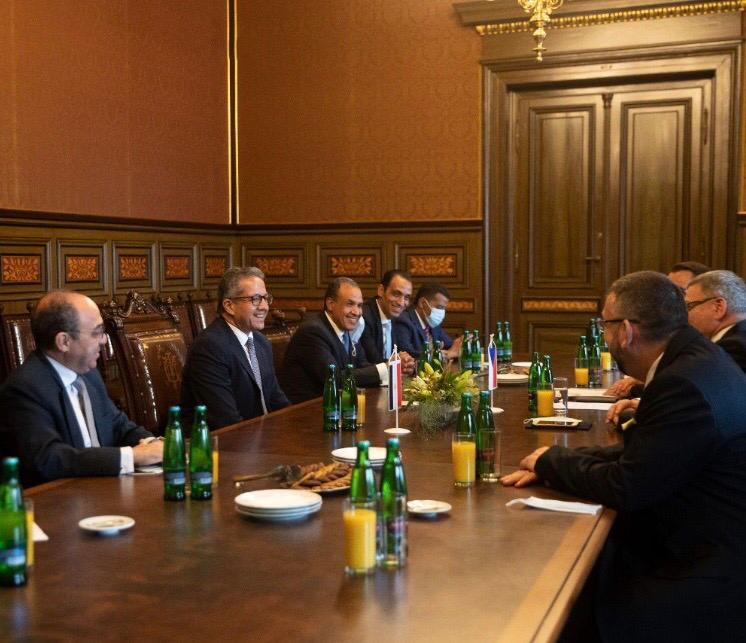 العناني يلتقي وزير الثقافة التشيكي لبحث تعزيز سبل التعاون بين البلدين1