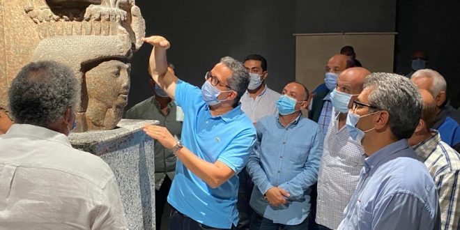 متحف شرم الشيخ يستقبل 5800 قطعة أثرية .. والعناني يتابع أعماله قبل افتتاحه