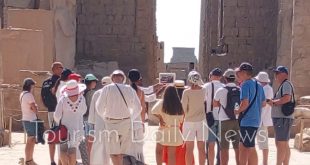 معبد الكرنك يستقبل أولى الأفواج السياحية من الغردقة بعد توقف دام 6 أشهر