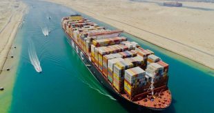 التخطيط تكشف عن إجمالي إيرادات قناة السويس وحركة التجارة العالمية