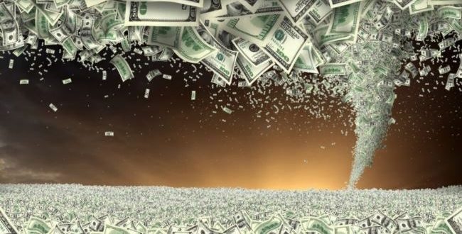بلومبرج تتوقع مشاكل جديدة في الإقتصاد العالمي قبل نهاية العام الجاري