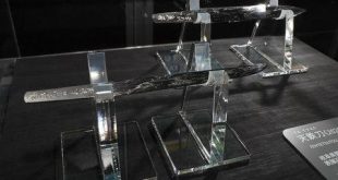 متحف ياباني يعرض سيوف مصنوعة من النيزك