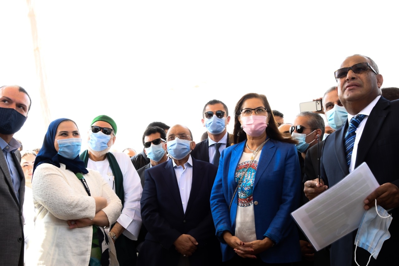 المشروعات تنهال على الصعيد .. تنفيذ مبادرة حياة كريمة للتخفيف عن المحتاجين1