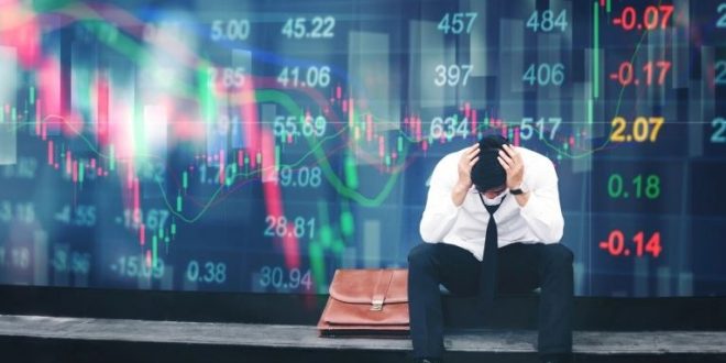 10 نصائح للمستثمرين الجدد لتجنب مخاطر الإنهيار السريع وتقلبات الأسعار