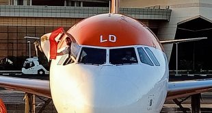 وصول أولى رحلات Easy jet القادمة من لندن إلي مطار شرم الشيخ .. صور