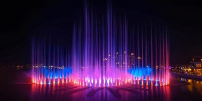 دبى تستعد لدخول موسوعة جينيس بأكبر نافورة مياه في العالم