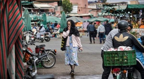 إغلاق فنادق وفقدان وظائف وإفلاس شركات .. توقعات متشائمة بشأن عودة السياحة