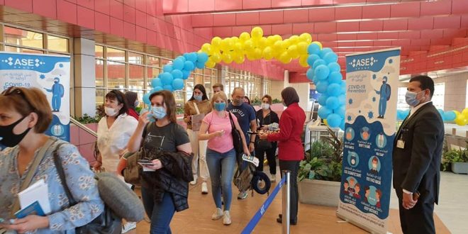 ايكونومست : توقعات ايجابية للاقتصاد المصري مدفوعة بتعافى السياحة والخدمات