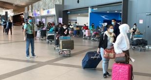 الكويت تضع شرطا جديدا على السفر وتبقى قائمة الدول الممنوعة من دخول أراضيها