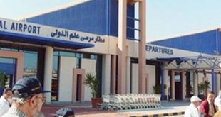 مطار مرسى علم الدولي يستقبل أول رحلة طيران قادمة من فرنسا بعد قليل