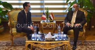 وزير النقل الفرنسي يشيد بالإجراءات الاحترازية المتبعة فى المطارات المصرية