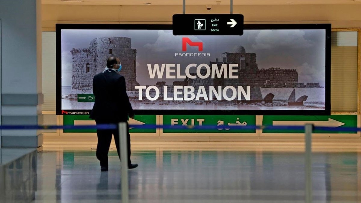 إسرائيل تبدأ تحركات لوقف تسيير الرحلات المدنية لمطار بيروت بسبب حرب الله3