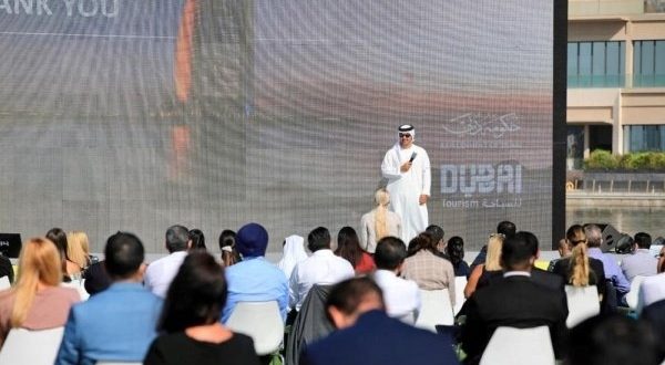 دائرة السياحة في دبي تعقد أول اجتماع مباشر مع شركائها منذ بدء كورونا