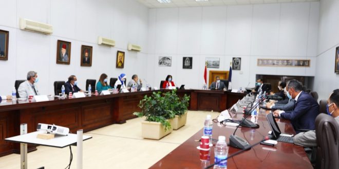 ماذا طلب المستثمرون من وزير السياحة لمواجهة الموجة الثانية من كورونا ؟