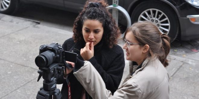 مخرجة مصرية شابة تفوز بجائزة الجمهور في مهرجان طرابلس للأفلام القصيرة