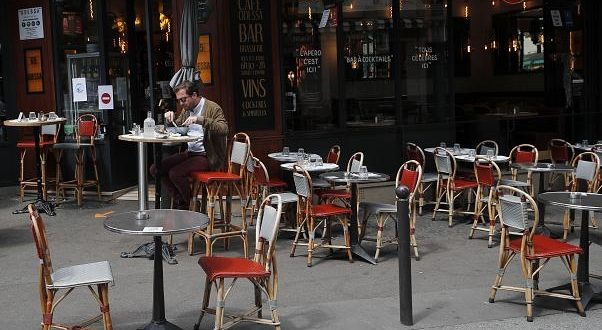 مواعيد إغلاق المطاعم والمقاهي تصل بأصحابها إلى ساحات المحاكم فى فرنسا