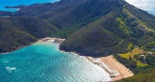 شاينا بلوم الصينية تستحوذ على جزيرة أسترالية وتمنع سكانها من دخولها