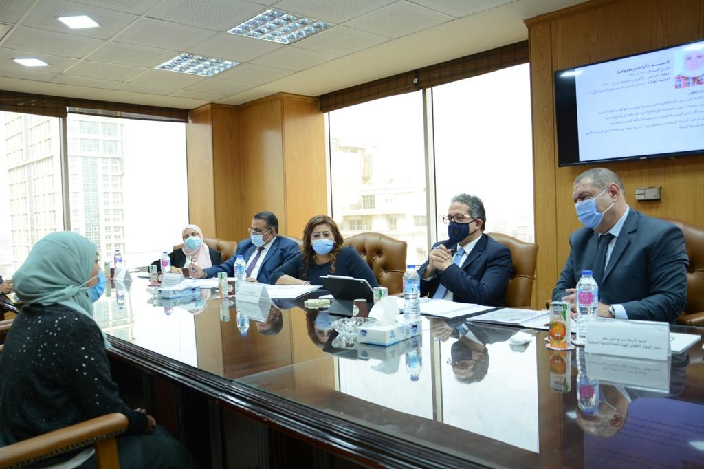 7 متقدمين لشغل وظيفتين قياديتين بالتنمية السياحية .. ومخاوف من تمدد الآثار