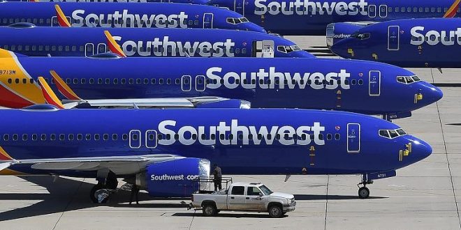 "ساوث ويست إيرلاينز" الأمريكية تحذر من تسريح إجباري لـ6.8 ألف موظف