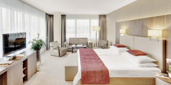 استمرار إغلاق الفنادق والمطاعم فى النمسا حتى 6 يناير المقبل