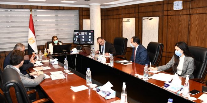 التخطيط تحشد 33 سفيرا من "التعاون الاقتصادي" لدعم مصر فى الاصلاح الاقتصادي