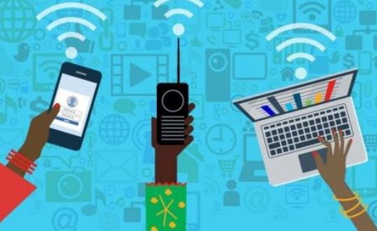 كيف غيرت تكنولوجيات الإعلام والاتصال الحياة اليومية للأفراد ؟33
