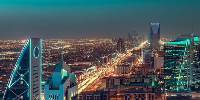 السعودية تكشف عن 20 مشروعاً سياحياً وتدعو النساء للإستثمار بها