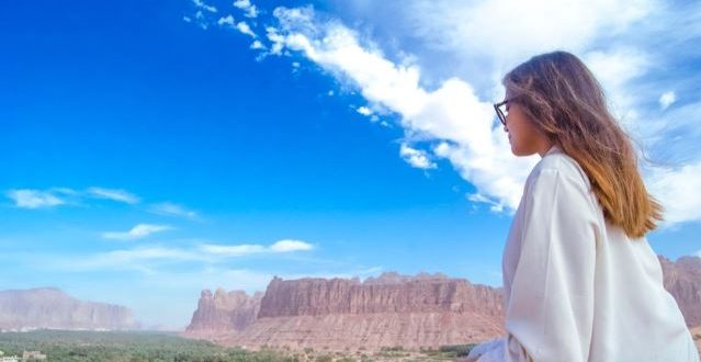 العلا .. 4 مقاصد تذهب بك خارج الكرة الأرضية وتعيدك لعصور ما قبل التاريخ