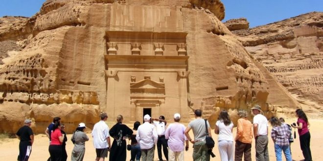 العلا السعودية من قمة التعاون لقبلة السياحة العالمية وأكبر مجمّعات الترفيه