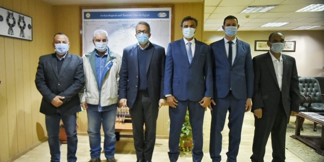 توزيع جوائز زاهي حواس لأفضل أثري ومرمم فى عام 2020