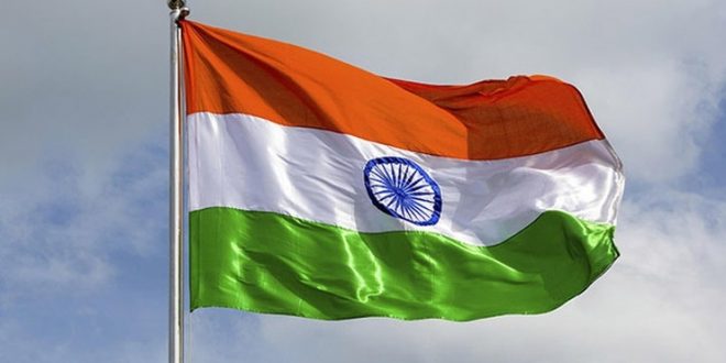 الهند تلزم القادمين من 3 دول بإجراء مسحات كورونا 