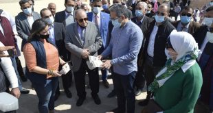 وزير السياحة يكشف تكاليف ترميم وتطوير معبد أتريبس ومقابر الحواويش بسوهاج