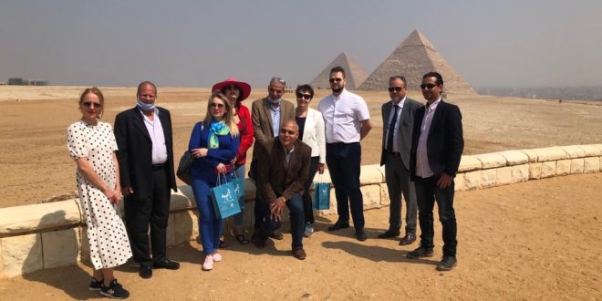 مصر تتطلع بيلاروسيا على الضوابط الصحية لتحريك الطلب وتنشيط السياحة لمدنها1