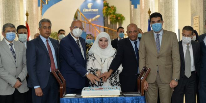 مصر للطيران تكرم الأمهات المثاليات والفنانة القديرة مديحة حمدي1