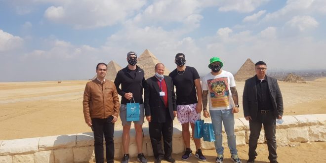 نجوم الدوري الأمريكي لكرة القدم يواصلون زيارتهم لمصر ببرنامج حافل