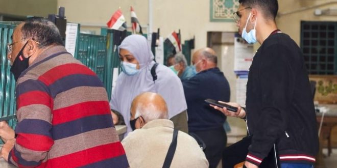 المالية تتحدث عن رضا الممولين بإقرارات الضرائب الإلكترونية وإلغاء الوسطاء