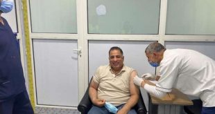 المنشآت الفندقية تكشف بدء تطعيم العاملين بالسياحة ضد كورونا بالبحر الأحمر