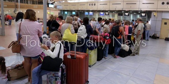 توقعات بوصول نصف مليون سائح روسي للغردقة وشرم الشيخ مع بدء رحلات الشارتر