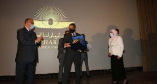 محافظ القاهرة يشهد تكريم المشاركين في حفل نقل المومياوات الملكية