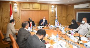 160 مليون جنيه لرصف الطرق الداخلية بقنا وتحسين بنية السياحة التحتية