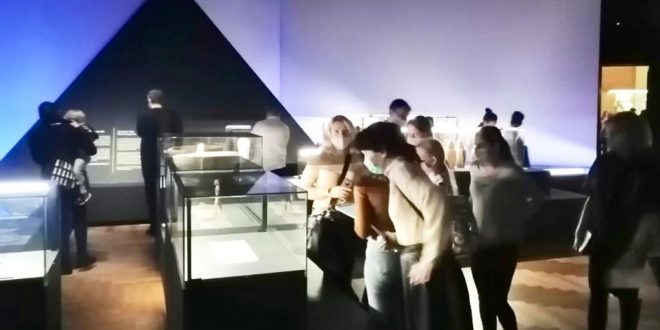 معرض ملوك الشمس ببراغ كامل العدد .. جميع التذاكر نفذت حتى 6 يونيو 2021